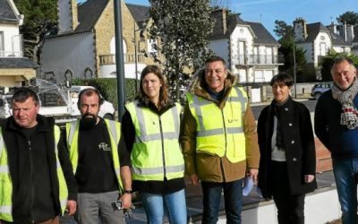 Carnac – Boulevard de la plage : 5 000 arbustes et plantes en cours de plantations